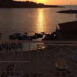 Barcarello Nocleg ze śniadaniem *